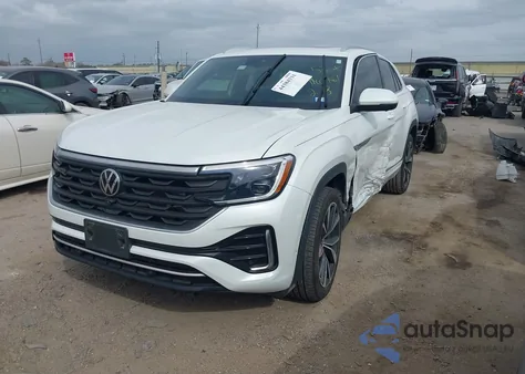 2024 Volkswagen Atlas Cross Sport 2.0T Sel Premium R-Line z USA, uszkodzony, nr VIN 1V2FE2CA8RC249717